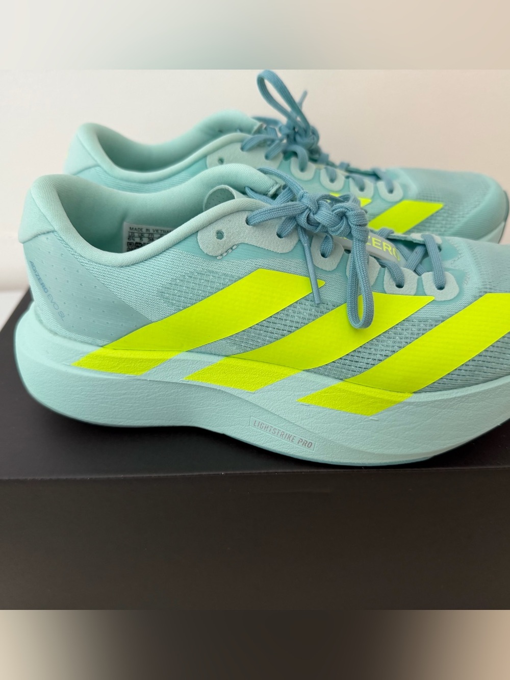 Adidas Adizero Evo SL Clear Mint / Lucid Lemon / Halo Mint - Picture 3 of 8